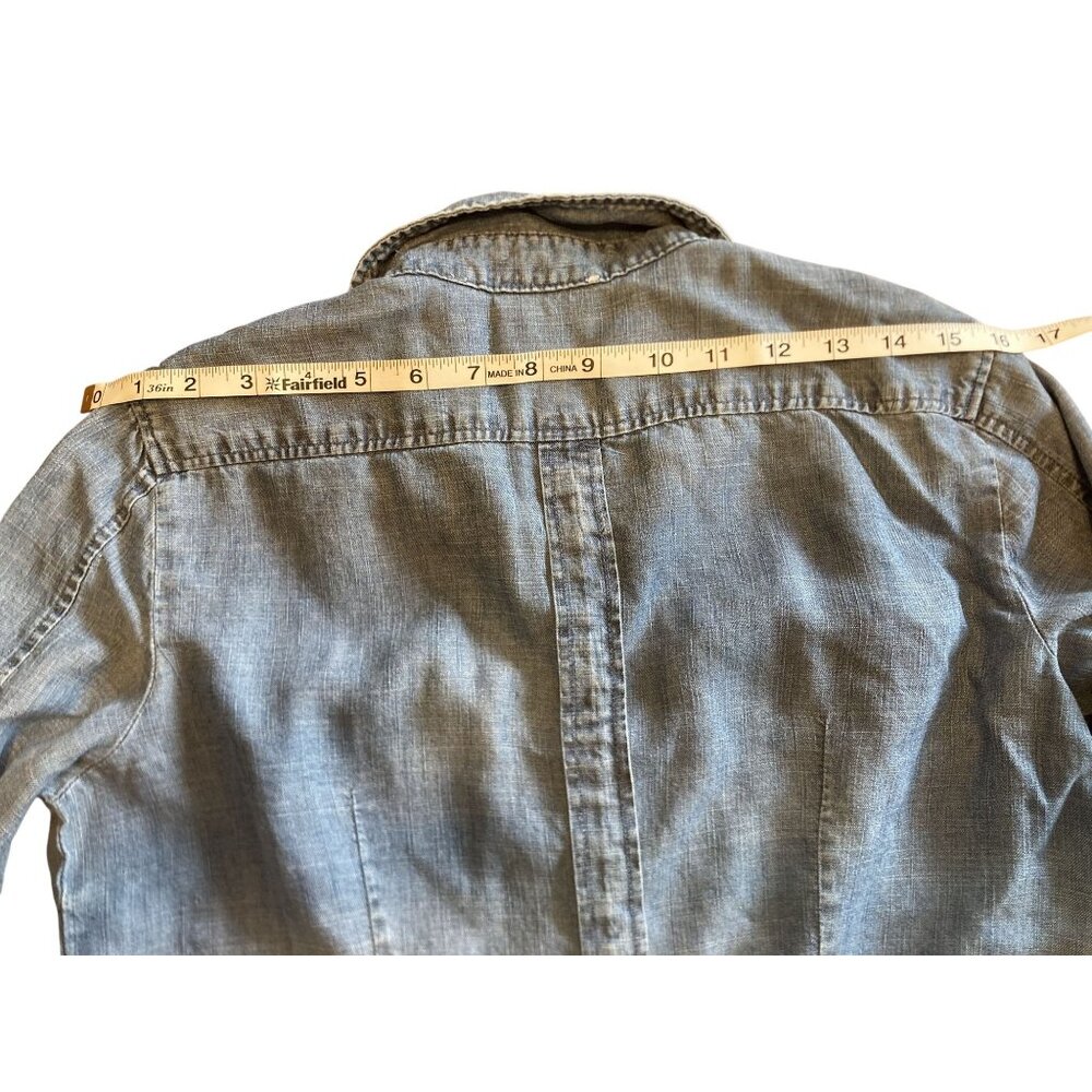 New York & Company Women's Medium Light Blue Snap up Denim Shirt With Epaulettes - Picture 10 of 10